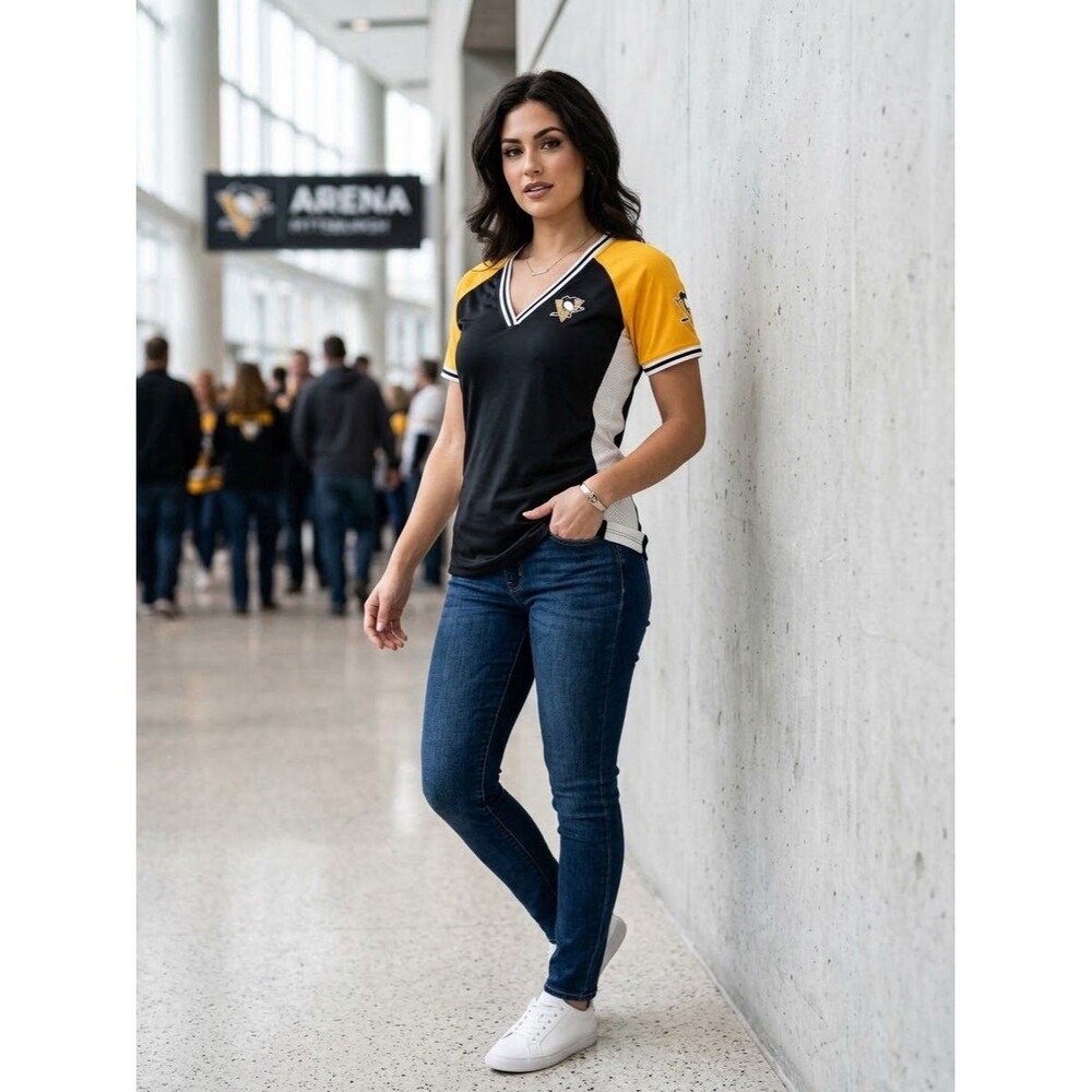 Majestic Womens Pittsburgh Penguins CoolBase V-Neck Hockey Shirt Jersey Large